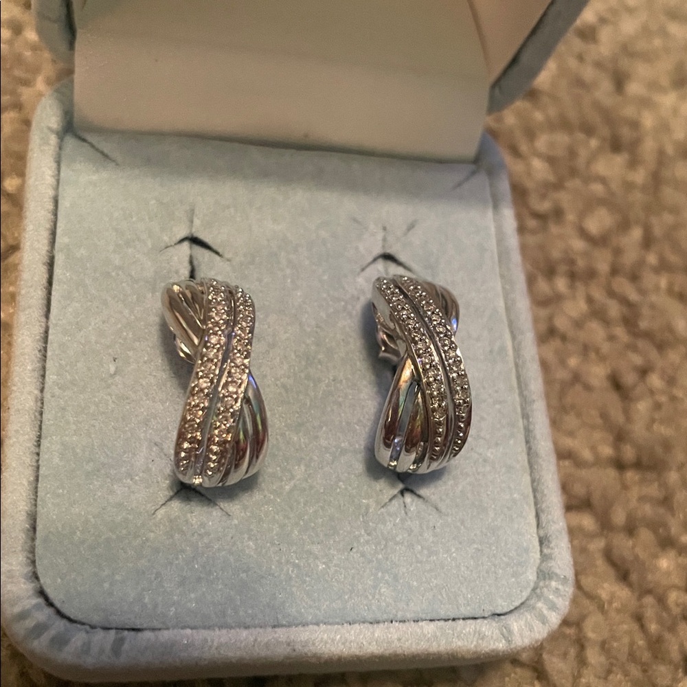 925 STERLING SILVER real DIAMOND OVERLAP HALF HOOP EARRINGS 3/4" 3625